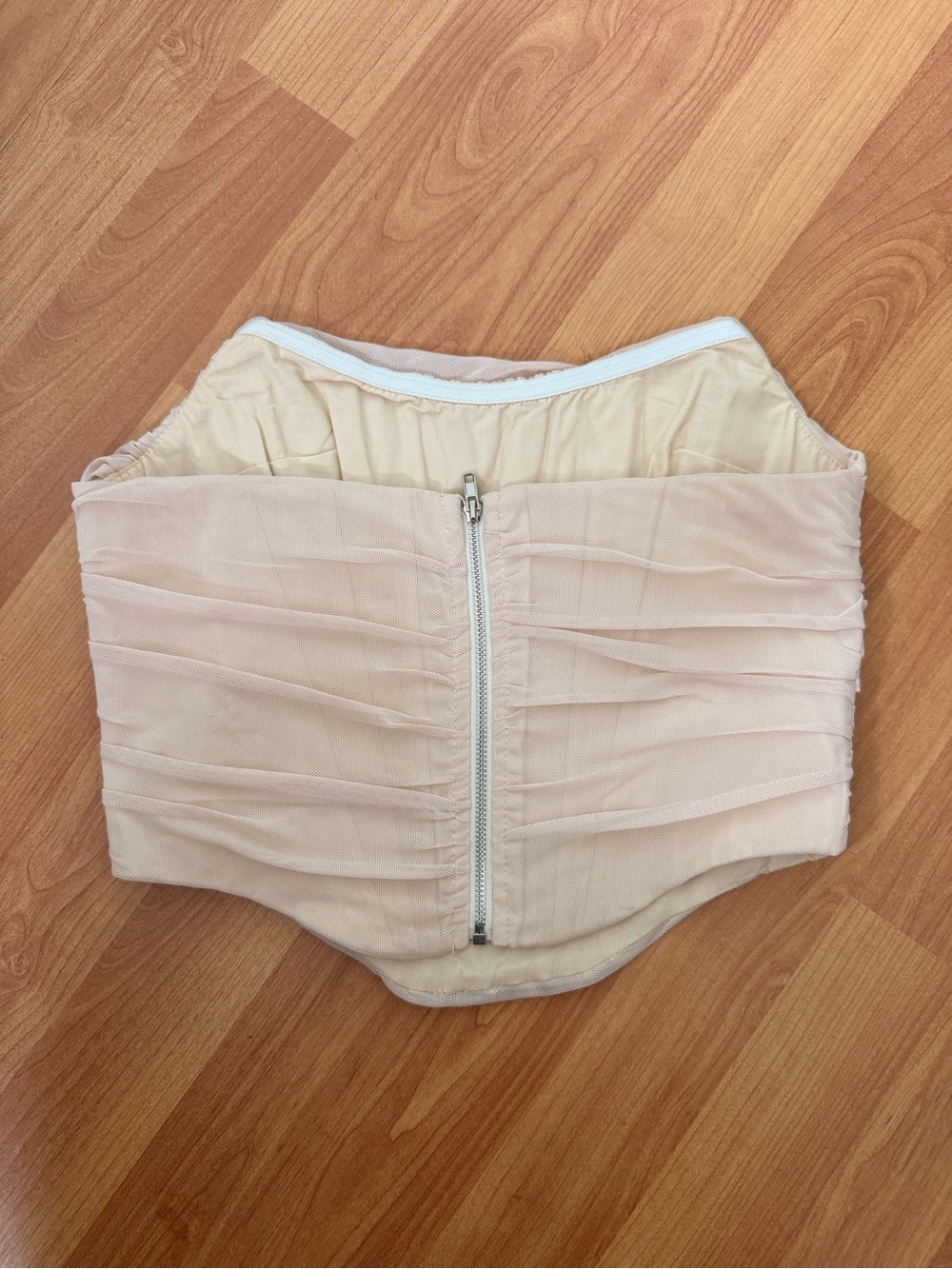 Strapless Ruched Bustier Corset - Picture 2 of 4